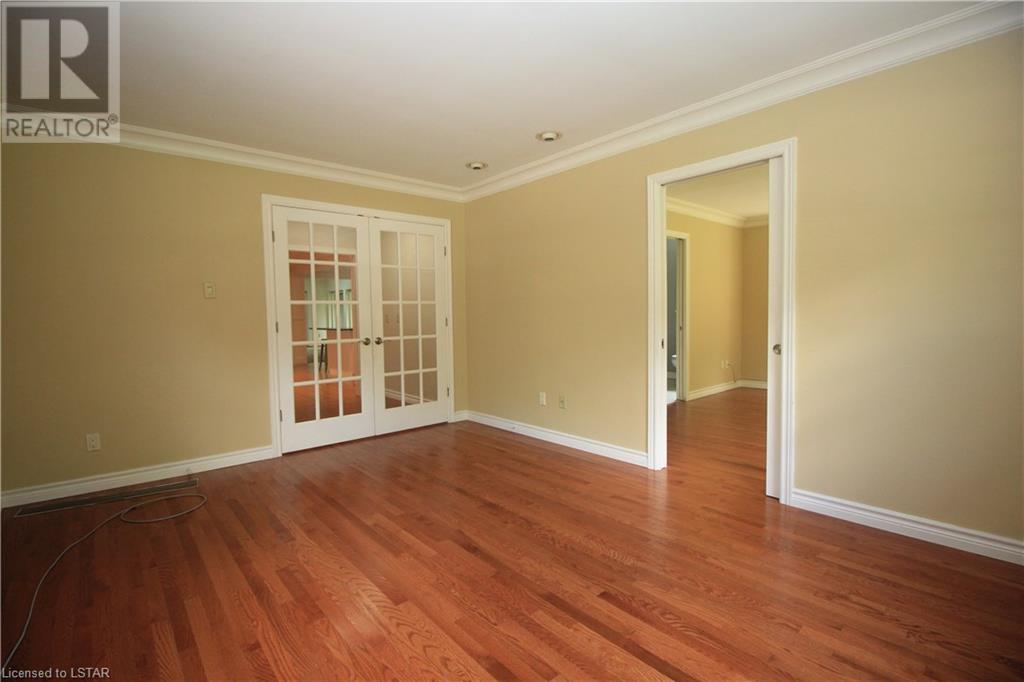 Listing 40476455 - Large Photo # 27