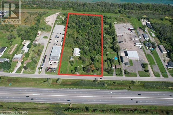 8160 OAKWOOD Drive, Niagara Falls