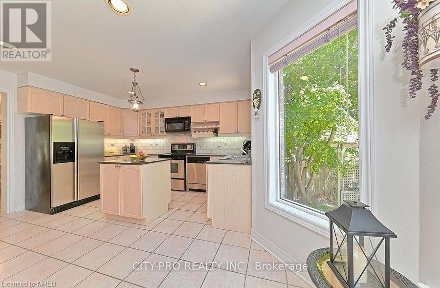 Listing 40476986 - Large Photo # 12