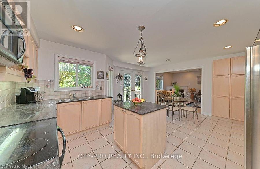 Listing 40476986 - Large Photo # 15
