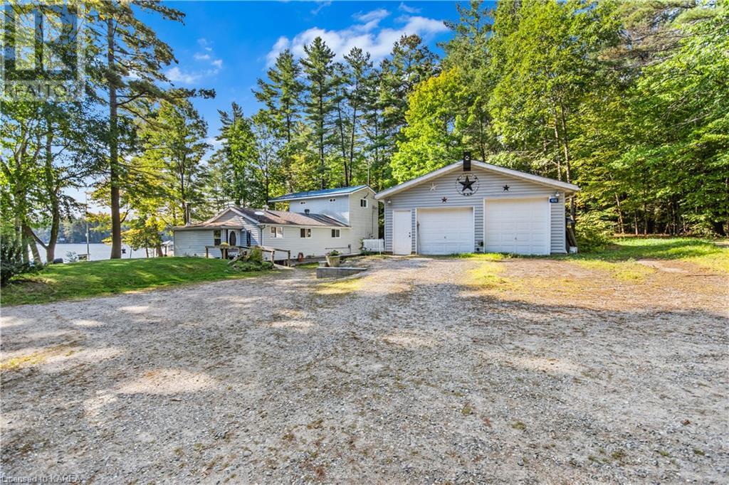 1015 GLASS Lane