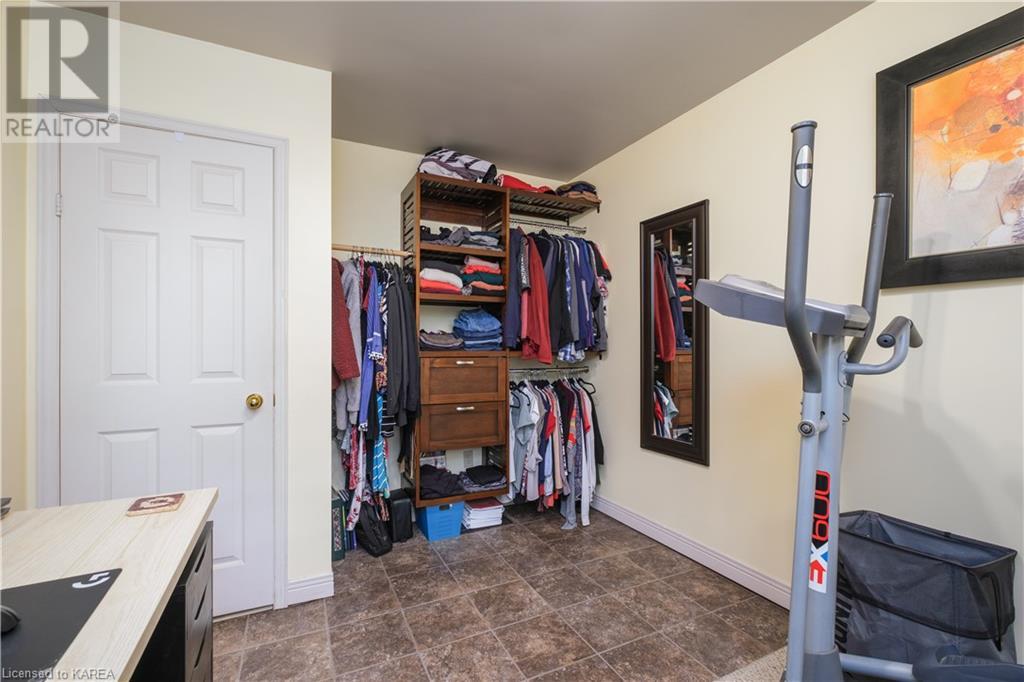 Listing 40477143 - Large Photo # 43