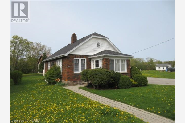 22 JOSEPH & LOT 8 PL70 Street, Bobcaygeon