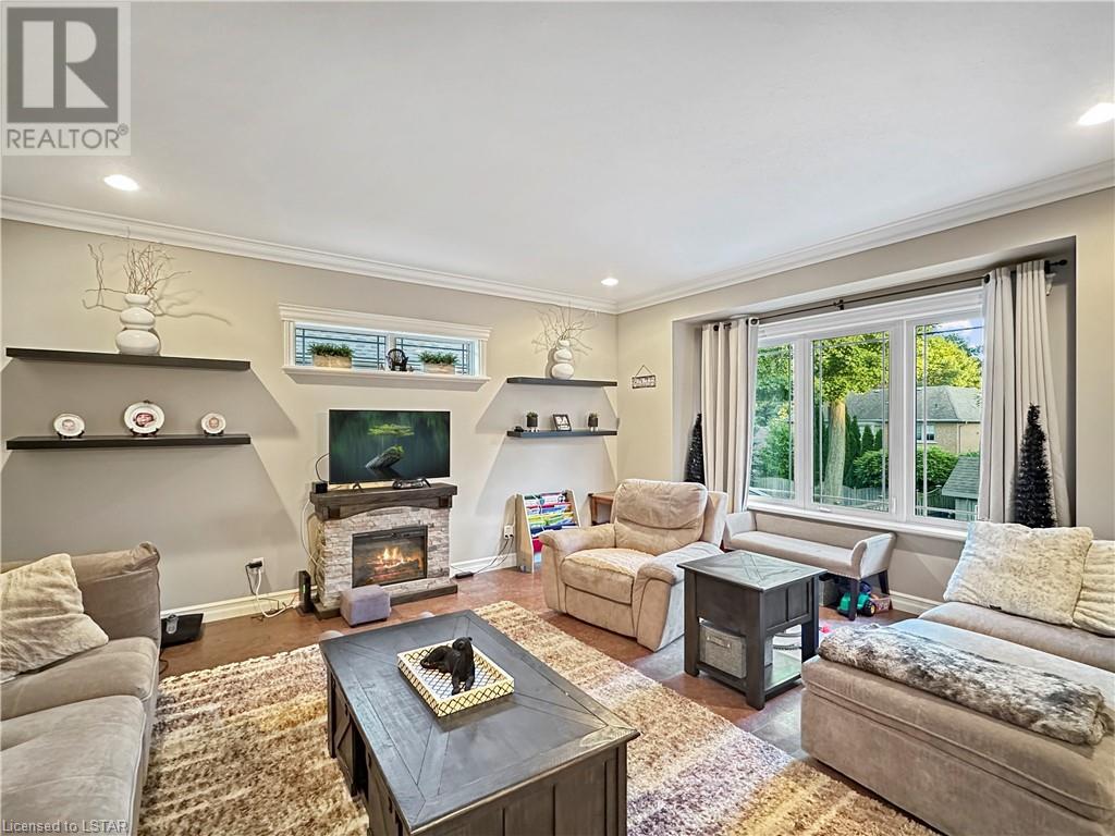 Listing 40477601 - Large Photo # 10
