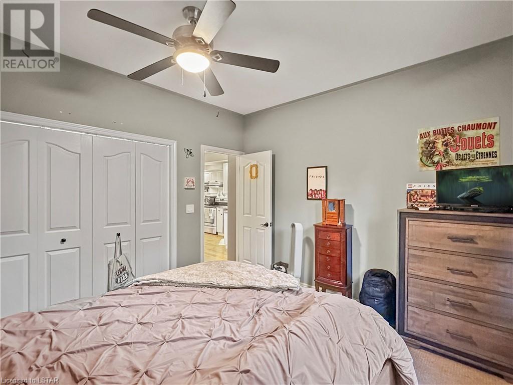 Listing 40477601 - Large Photo # 18