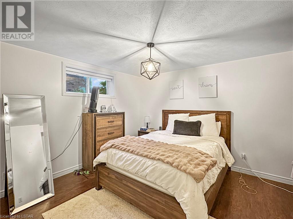 Listing 40477601 - Large Photo # 29