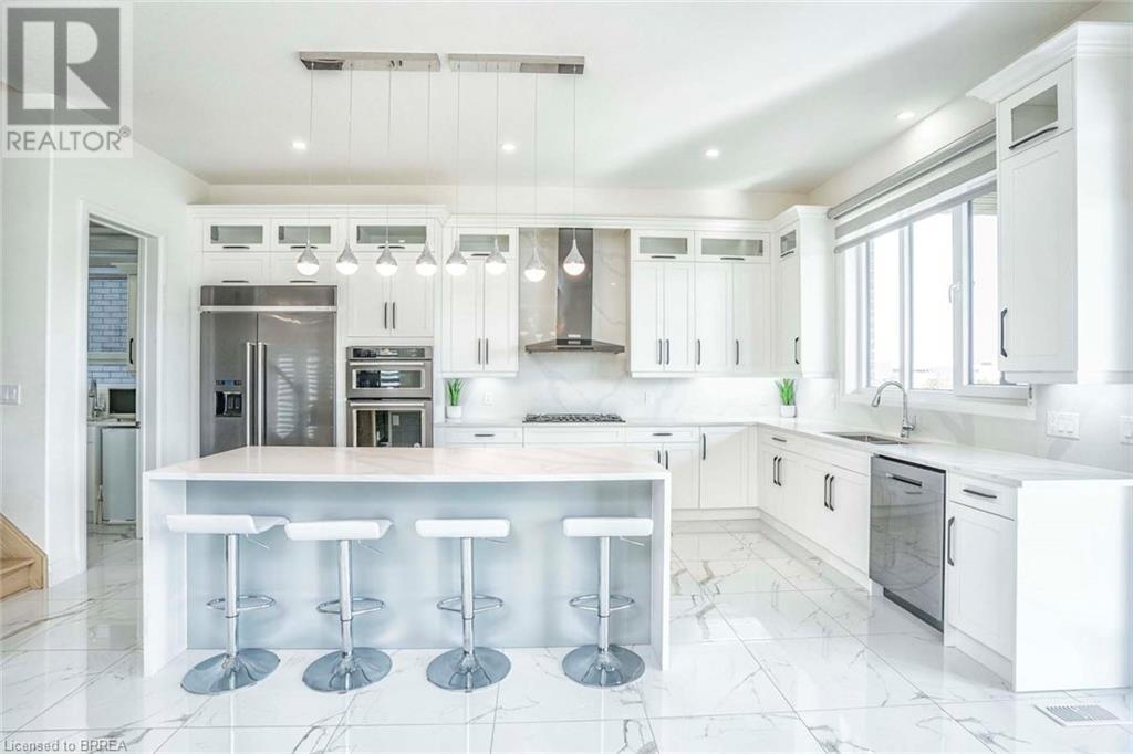 40 GRANDVILLE Circle