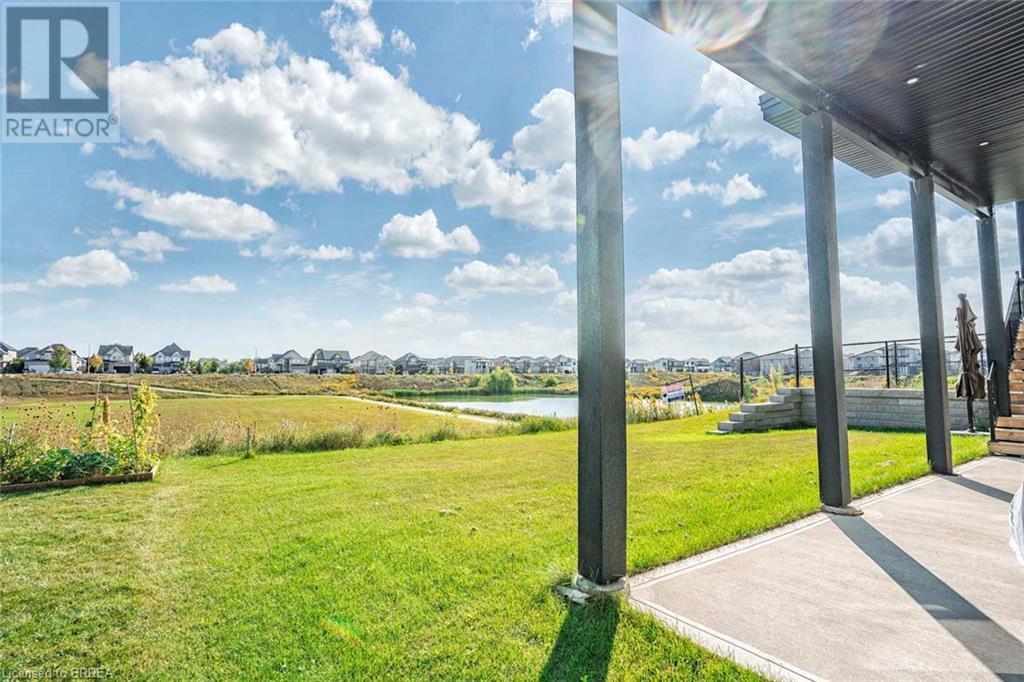 40 GRANDVILLE Circle