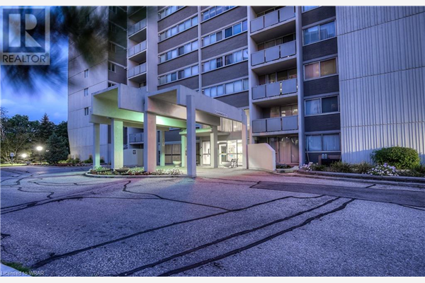375 KING Street N Unit# 903, Waterloo