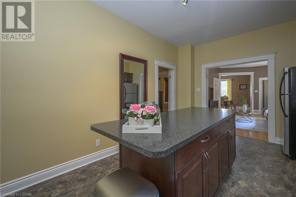 Listing 40477733 - Large Photo # 20