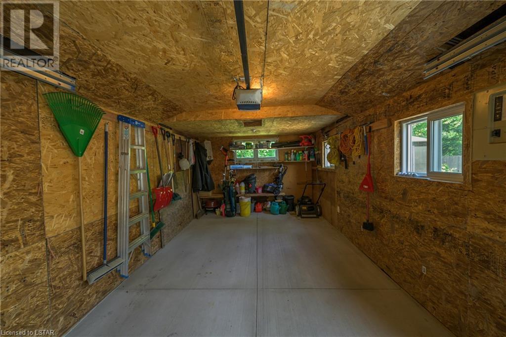 Listing 40477733 - Large Photo # 48