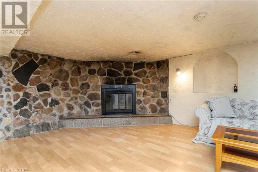 Listing 40477781 - Large Photo # 19