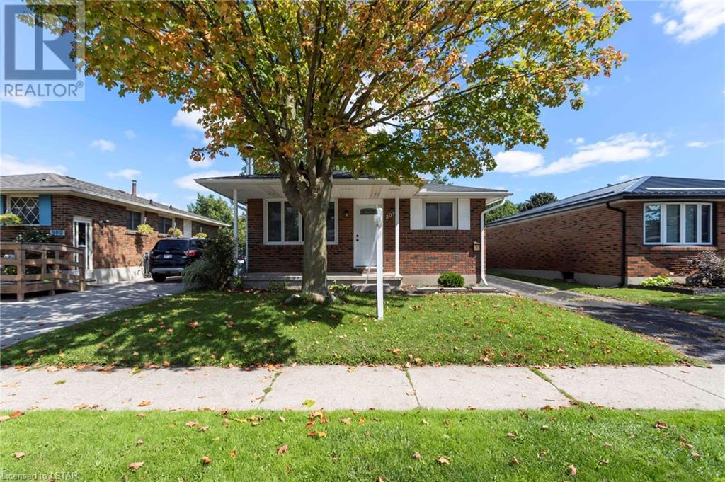 Listing 40477781 - Large Photo # 1