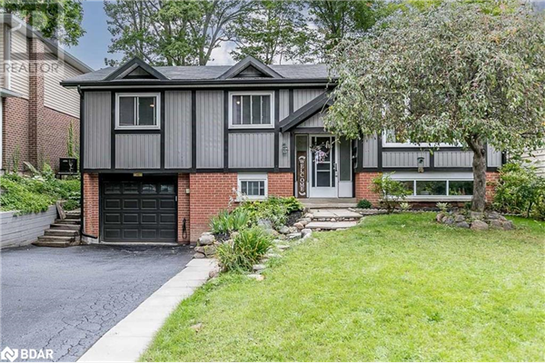 42 FARMINGDALE Crescent, Barrie