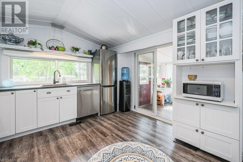 Listing 40477813 - Large Photo # 10