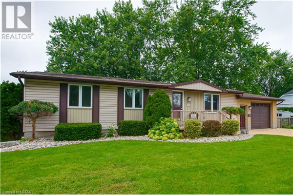 205 BURNS Street, Strathroy