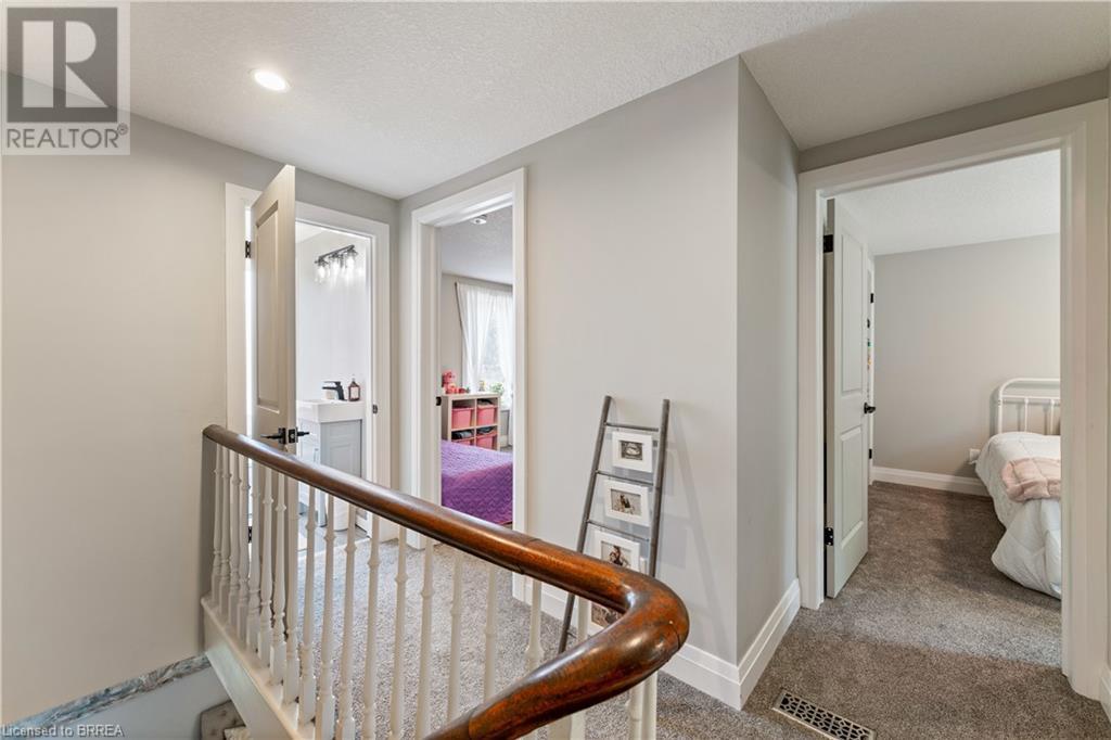 Listing 40478003 - Large Photo # 25