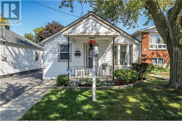 571 MACDONNELL Street, Kingston