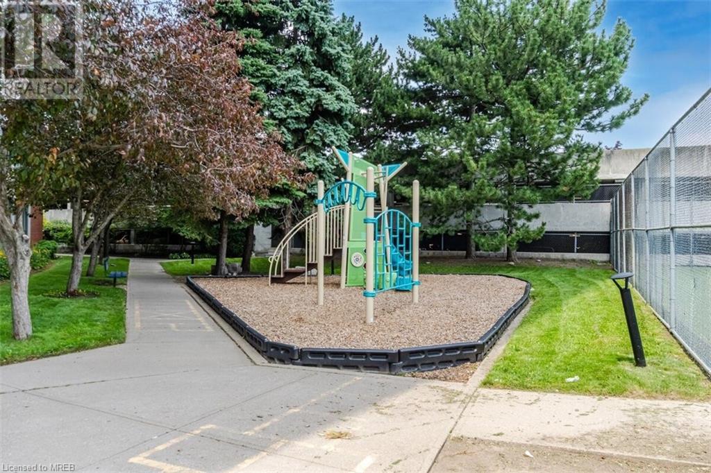 Listing 40478087 - Large Photo # 34
