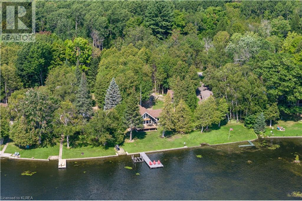 100 MYSTIC POINT Road, Buckhorn