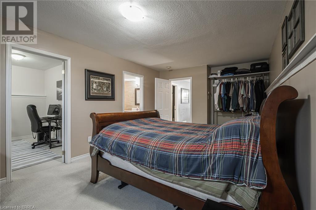Listing 40478318 - Large Photo # 37