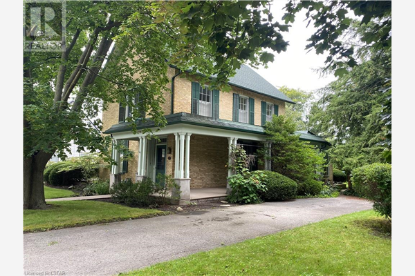 103 SYDENHAM Street W, Aylmer