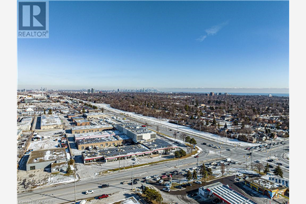 755 QUEENSWAY E Unit# 8, Mississauga