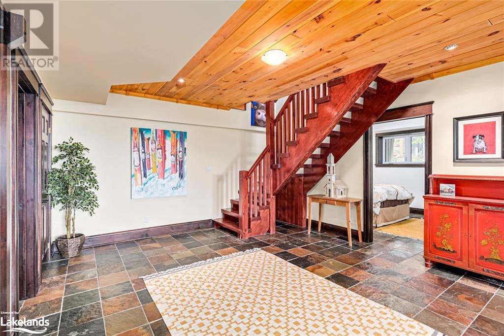 214 HIDDEN LAKE Road