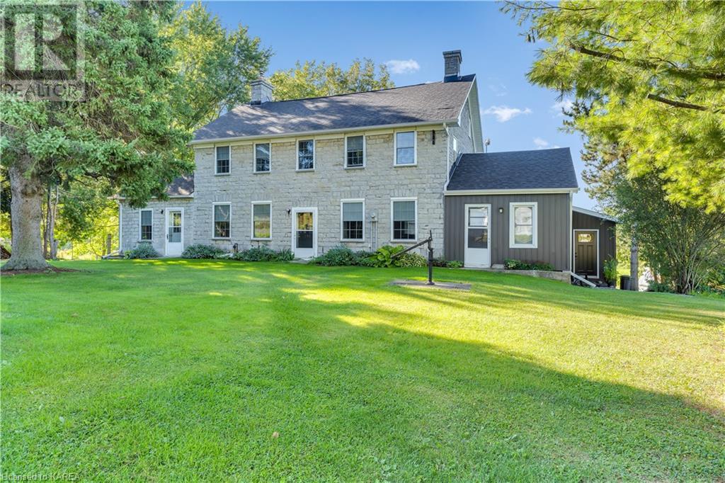 592 SIMMONS Road