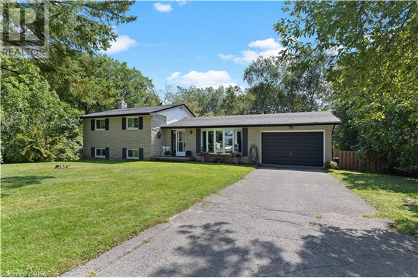 945 UNITY Road, Glenburnie
