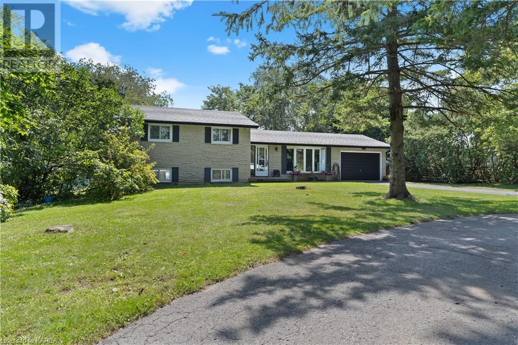 945 UNITY Road