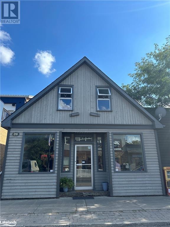 210 HIGHLAND Street