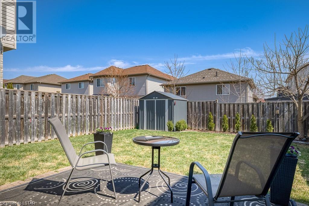 1912 BLOOM Crescent