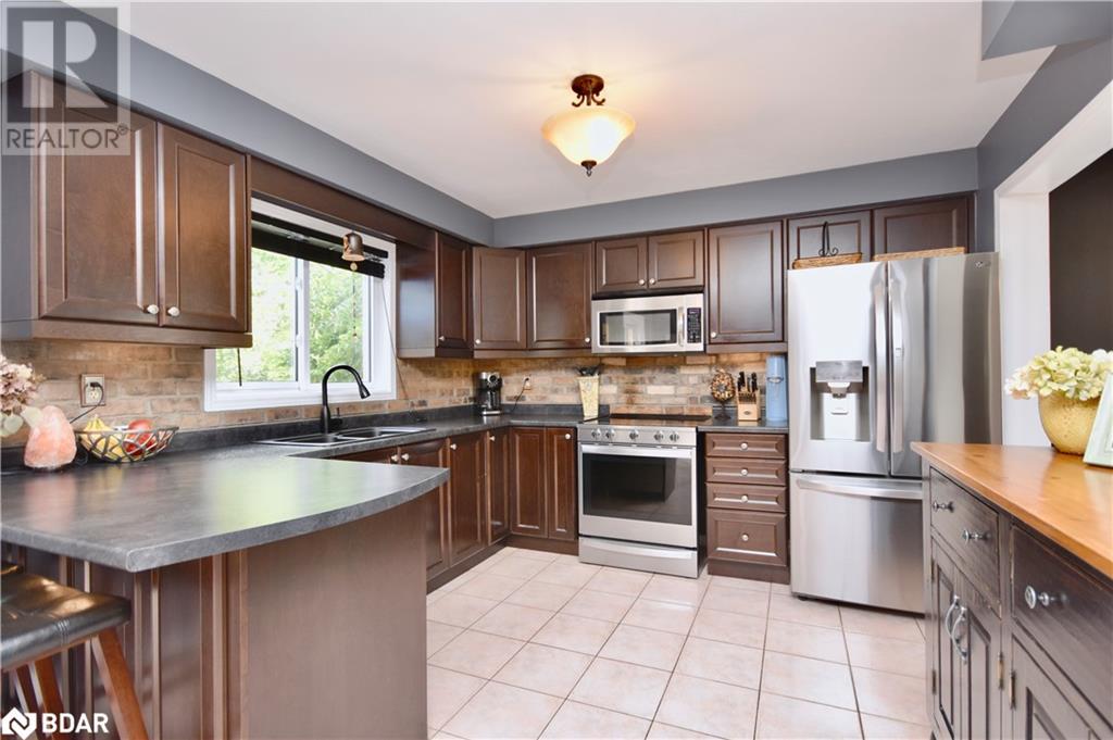Listing 40479021 - Large Photo # 15