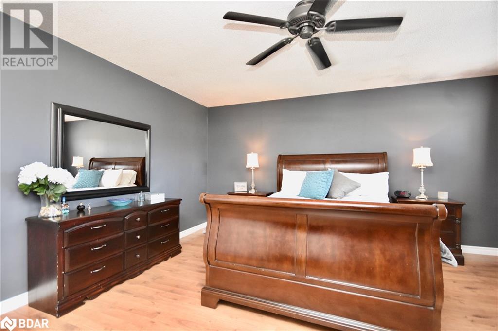 Listing 40479021 - Large Photo # 23