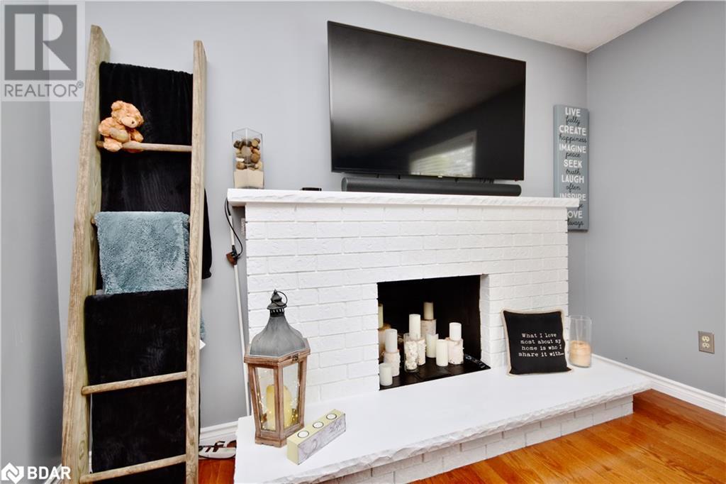 Listing 40479021 - Large Photo # 19