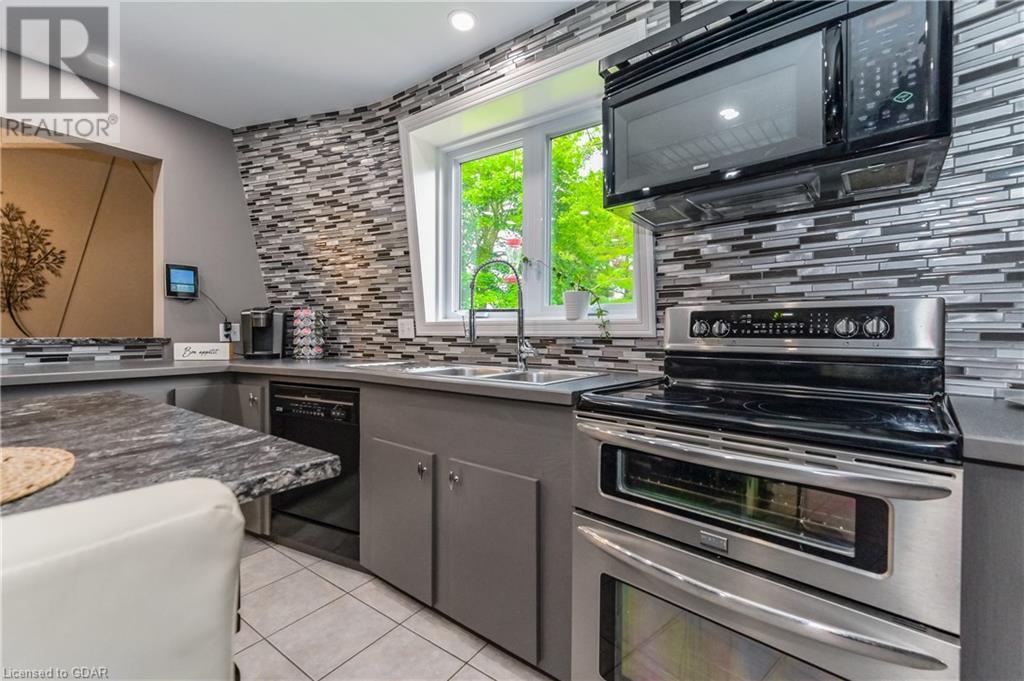 8261 SIDEROAD 30