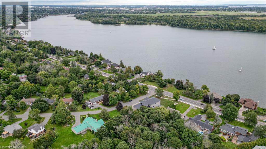371 MAPLE RIDGE Drive