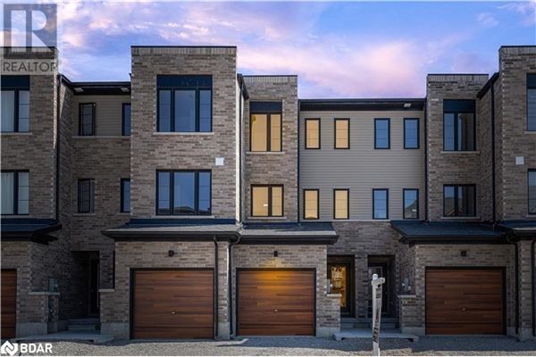 24 PUMPKIN CORNER Crescent, Barrie