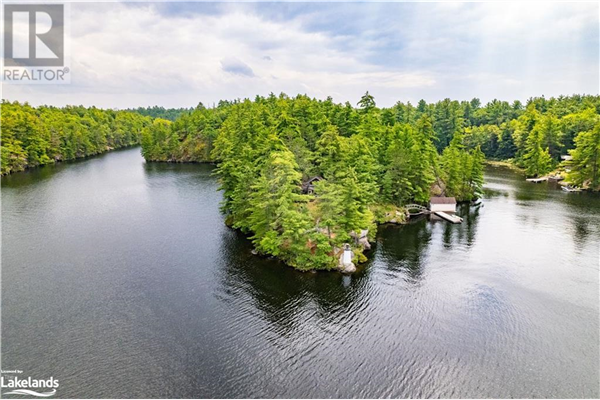 1375 GULL Lake, Gravenhurst