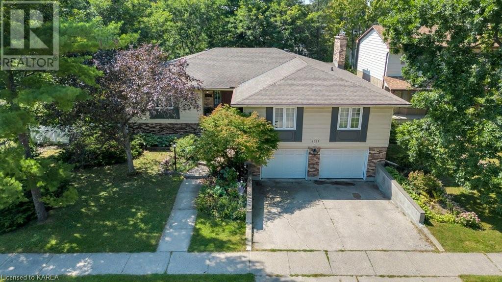 1021 OLD COLONY Road