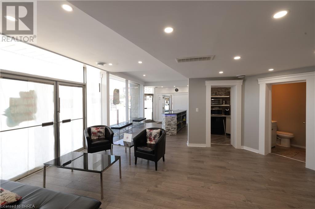 Listing 40479448 - Large Photo # 15