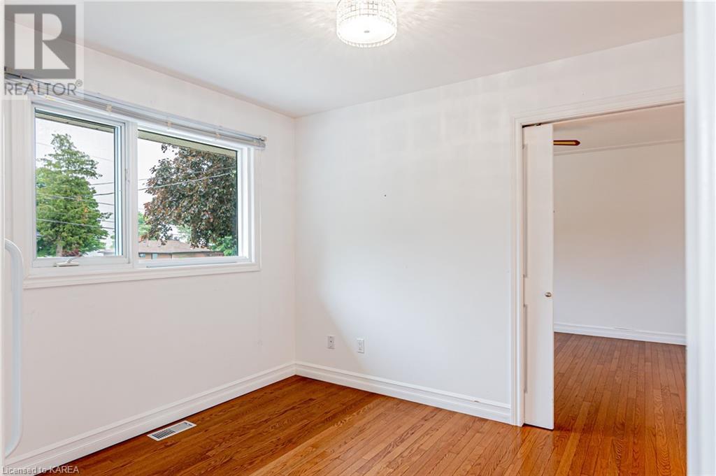 Listing 40479524 - Large Photo # 15