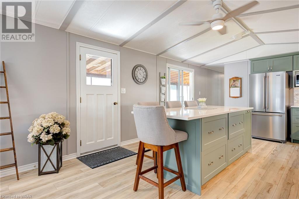 Listing 40479537 - Large Photo # 12