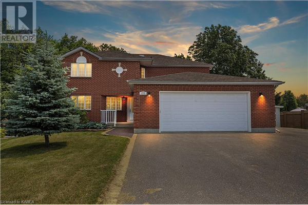 272 FRIARHILL Crescent, Kingston