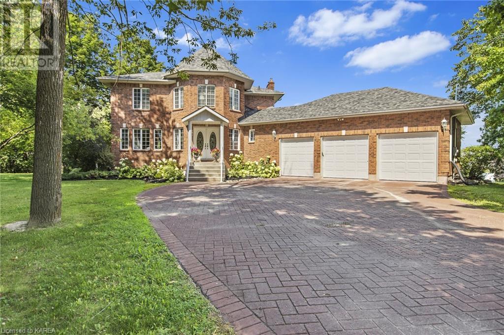 556 MOUNT CHESNEY Road