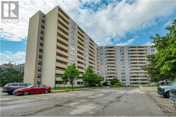 700 DYNES Road Unit# 703, Burlington