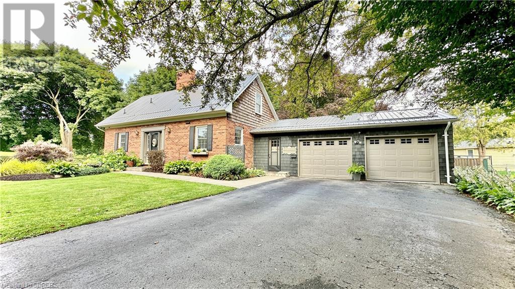 9 APPLETREE Court