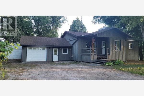 2101 COUNTY ROAD 6, Lakefield