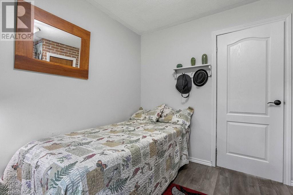 Listing 40479973 - Large Photo # 32
